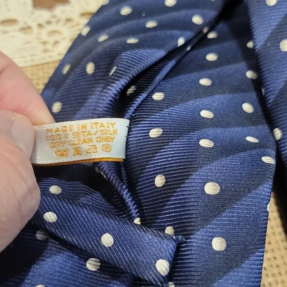 Authentic Bulgari silk necktie - Picture 5 of 7
